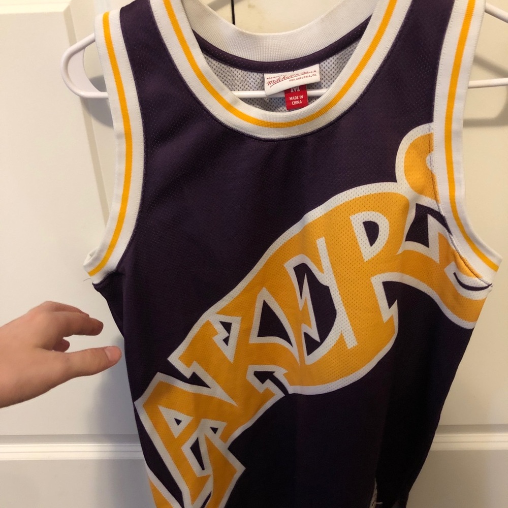 Lakers Mitchell and ness big face logo